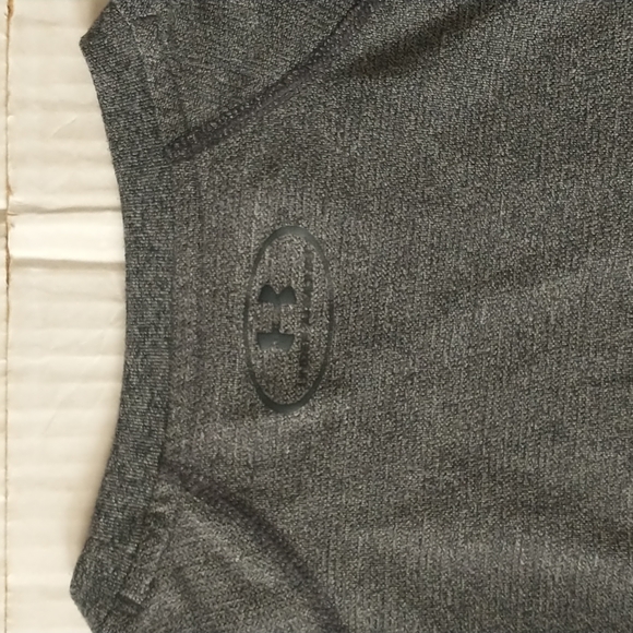 Under Armour threadborne long sleeve, size small - Picture 5 of 5
